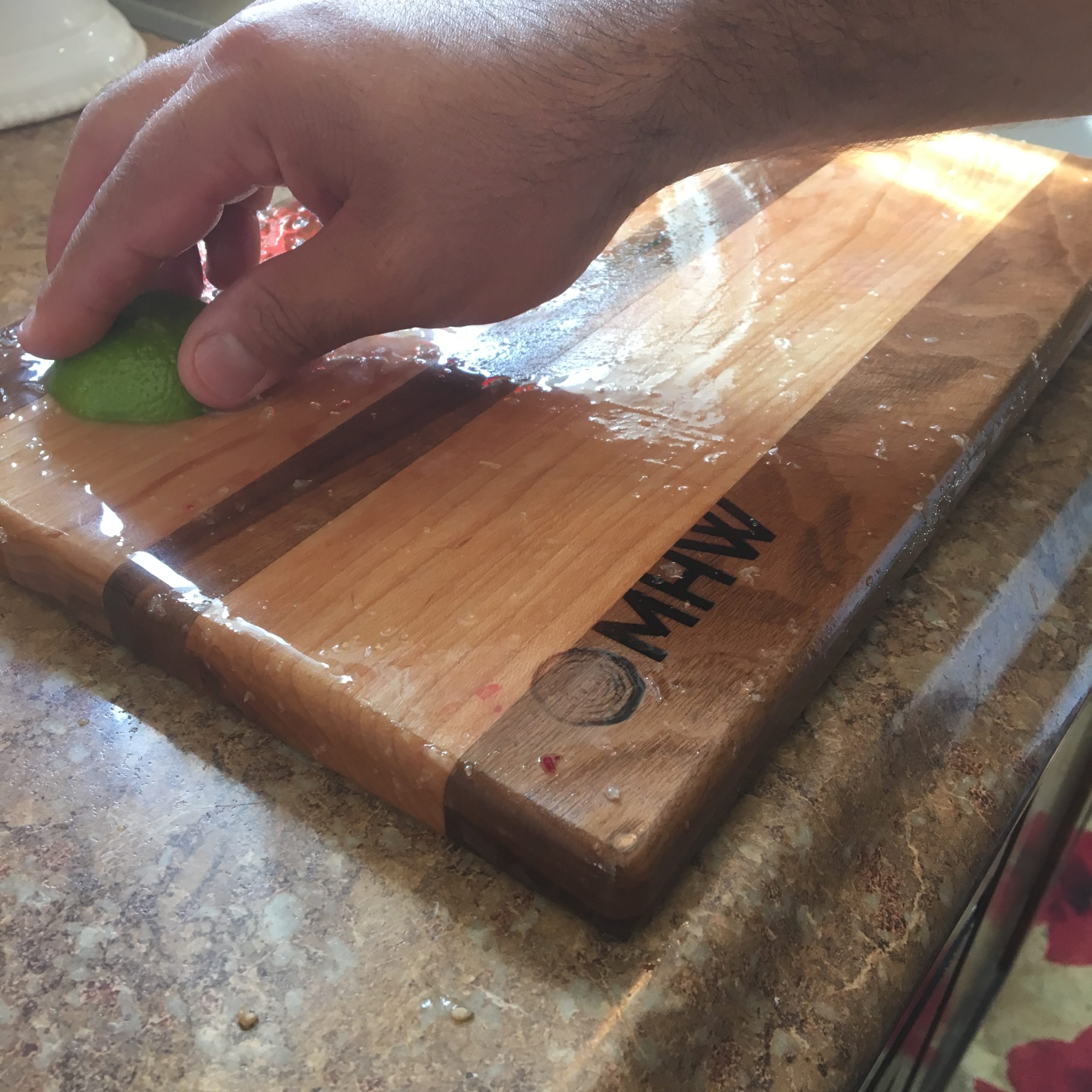 clean wood cutting board